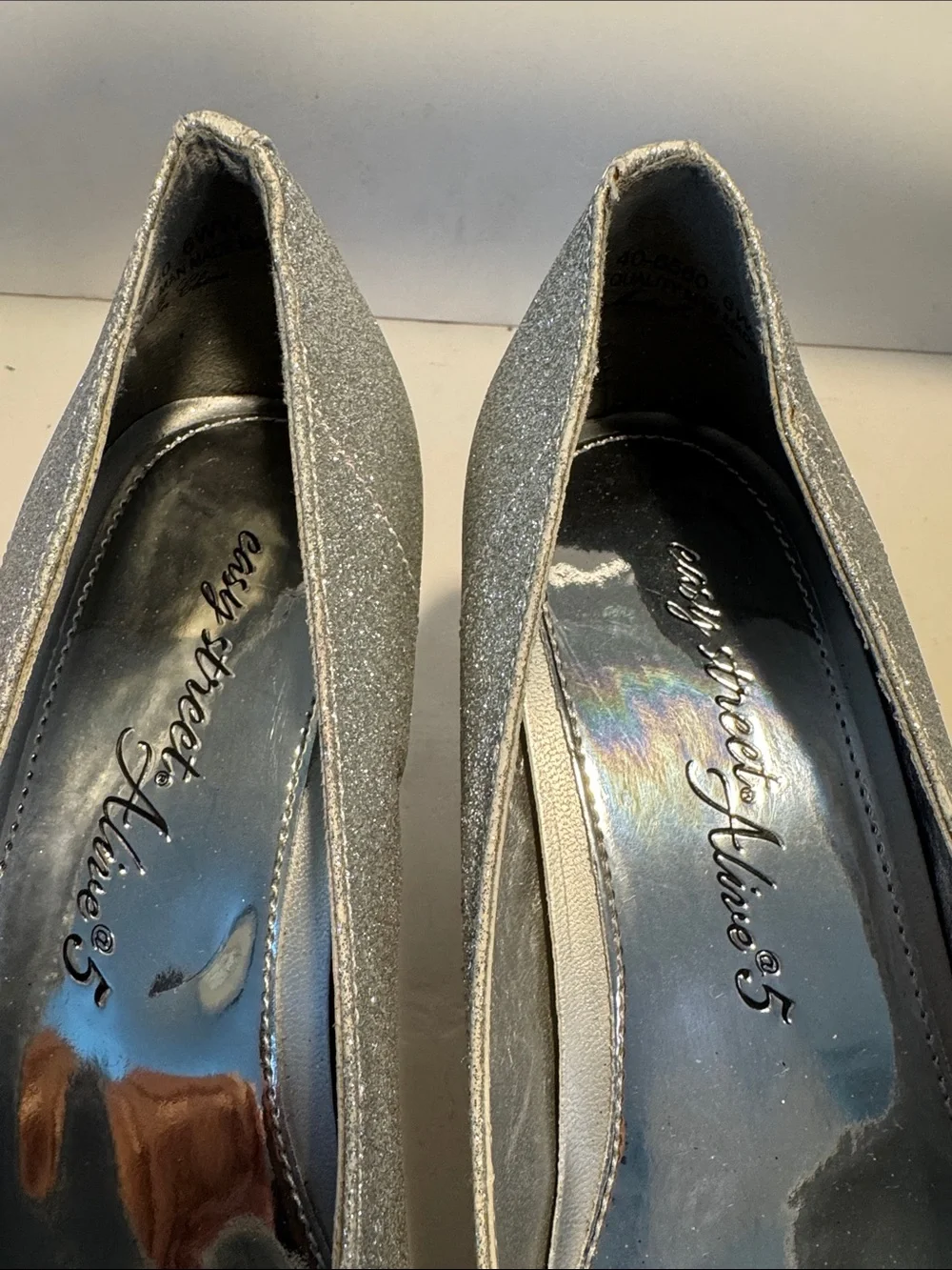Silver Glitter Pointed Toe Pumps for Women